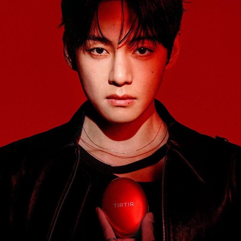 Foto terbaru V (BTS)