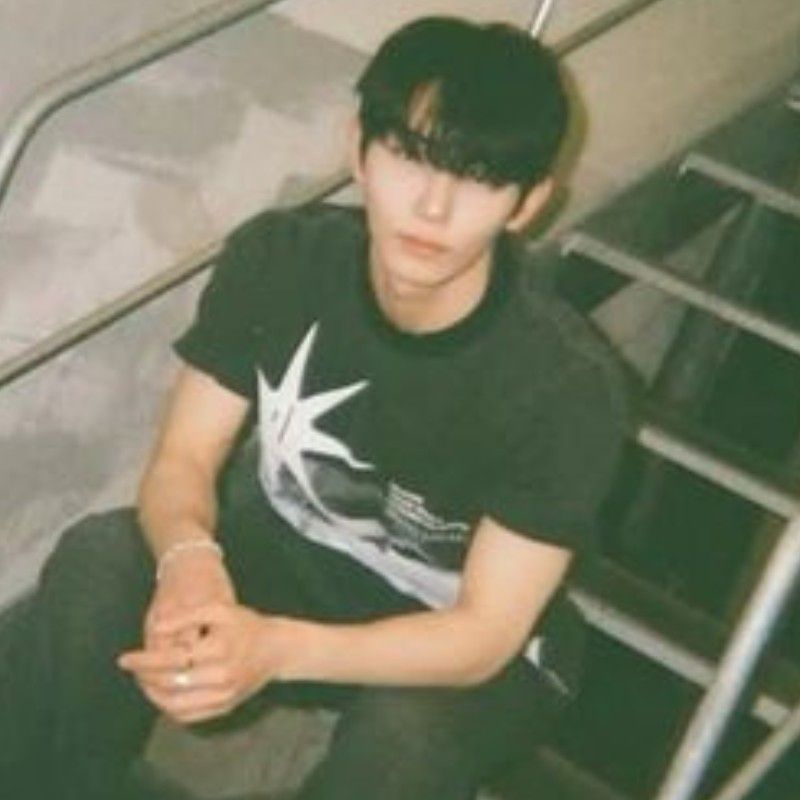 Behind-the-scenes cut of Ziwoo