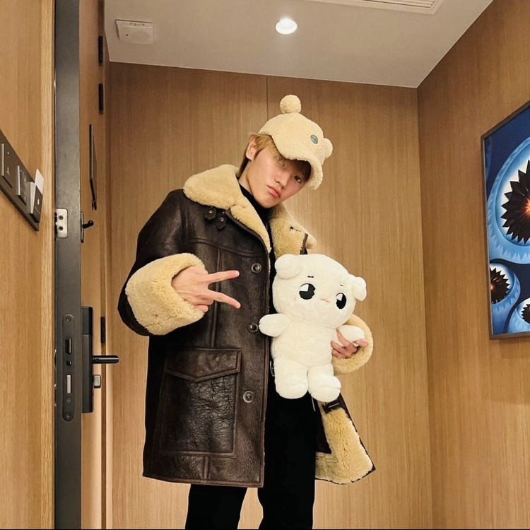 A moment captured by Taeyong (NCT 127)'s fan