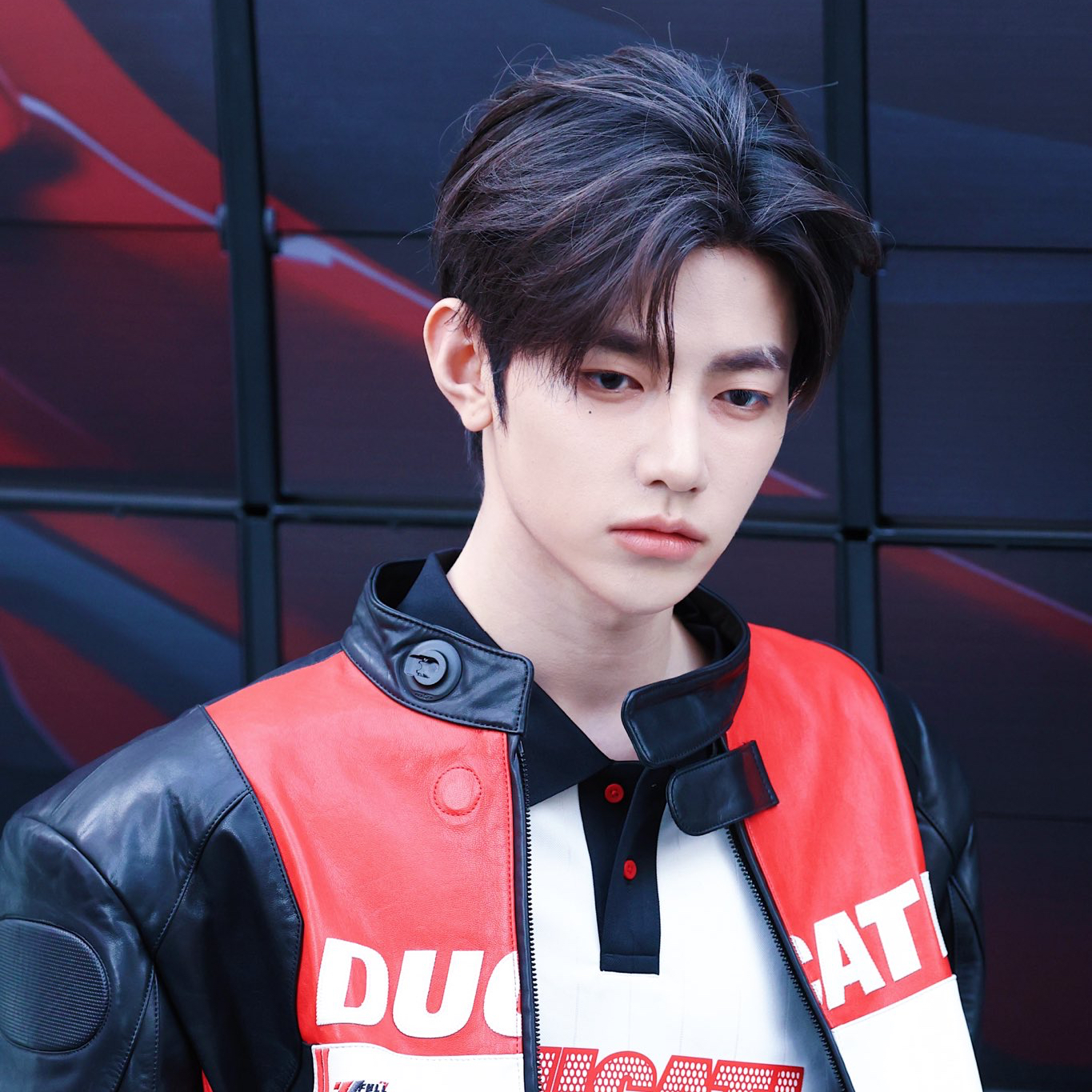 Behind-the-scenes cut of Zhang Hao (ZEROBASEONE)