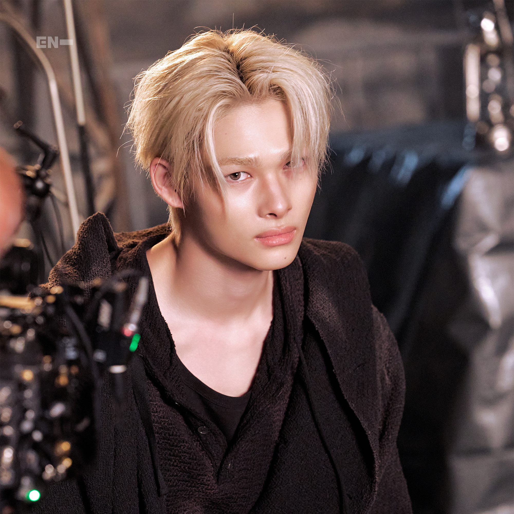 ニキ (ENHYPEN)の舞台裏ショット