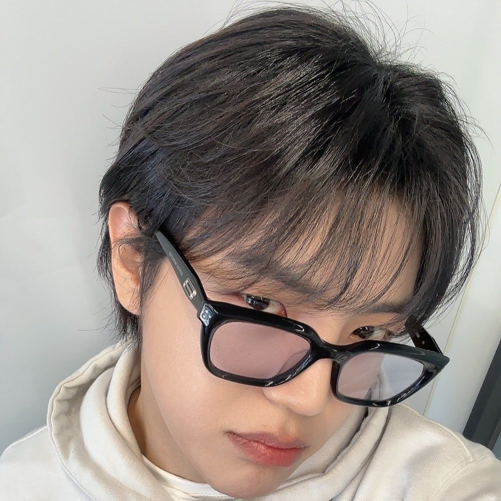Recent activity shot of Donghun (A.C.E)