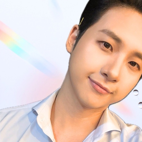 Latest photo of CNU (B1A4)