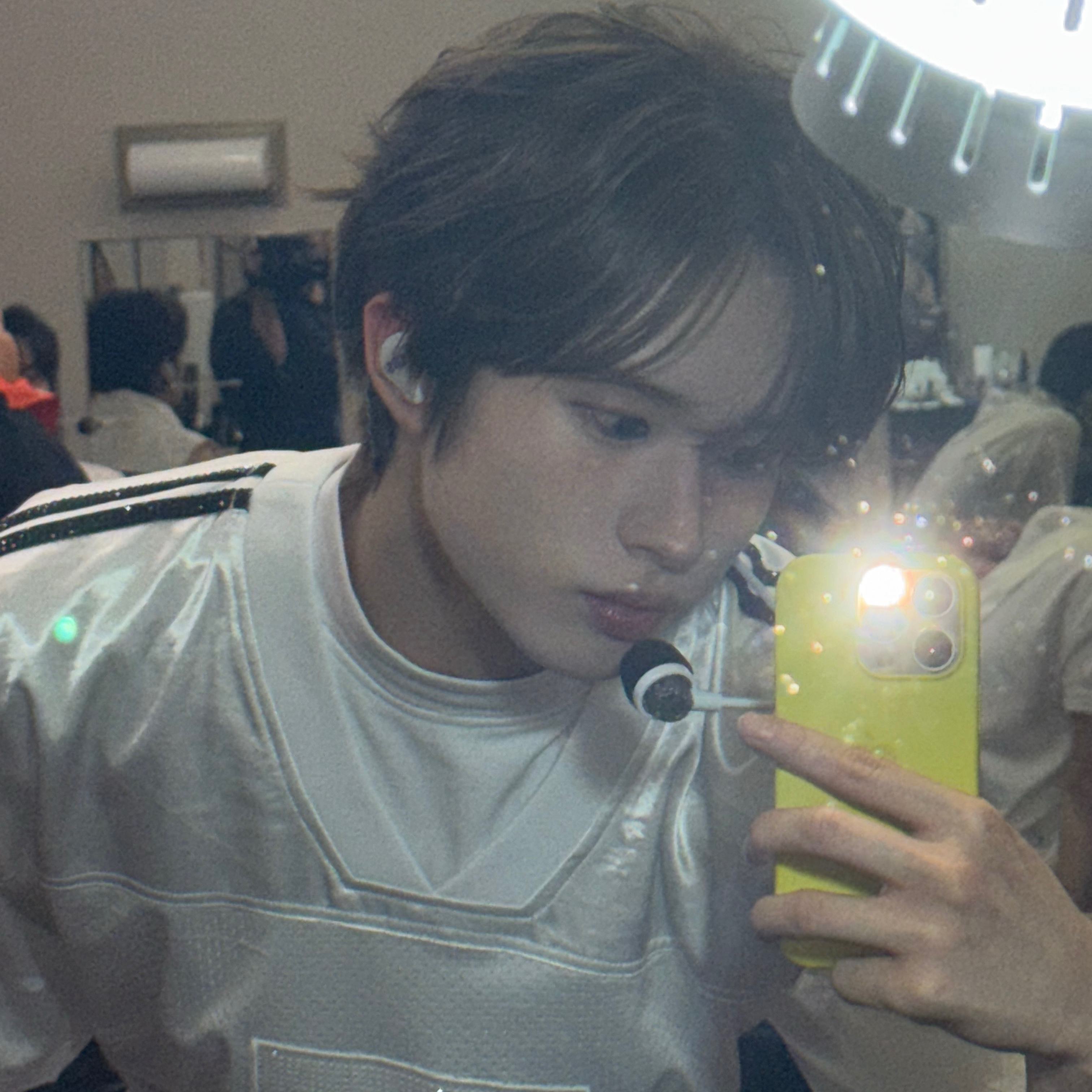 Behind-the-scenes cut of Kyungmin (TWS)
