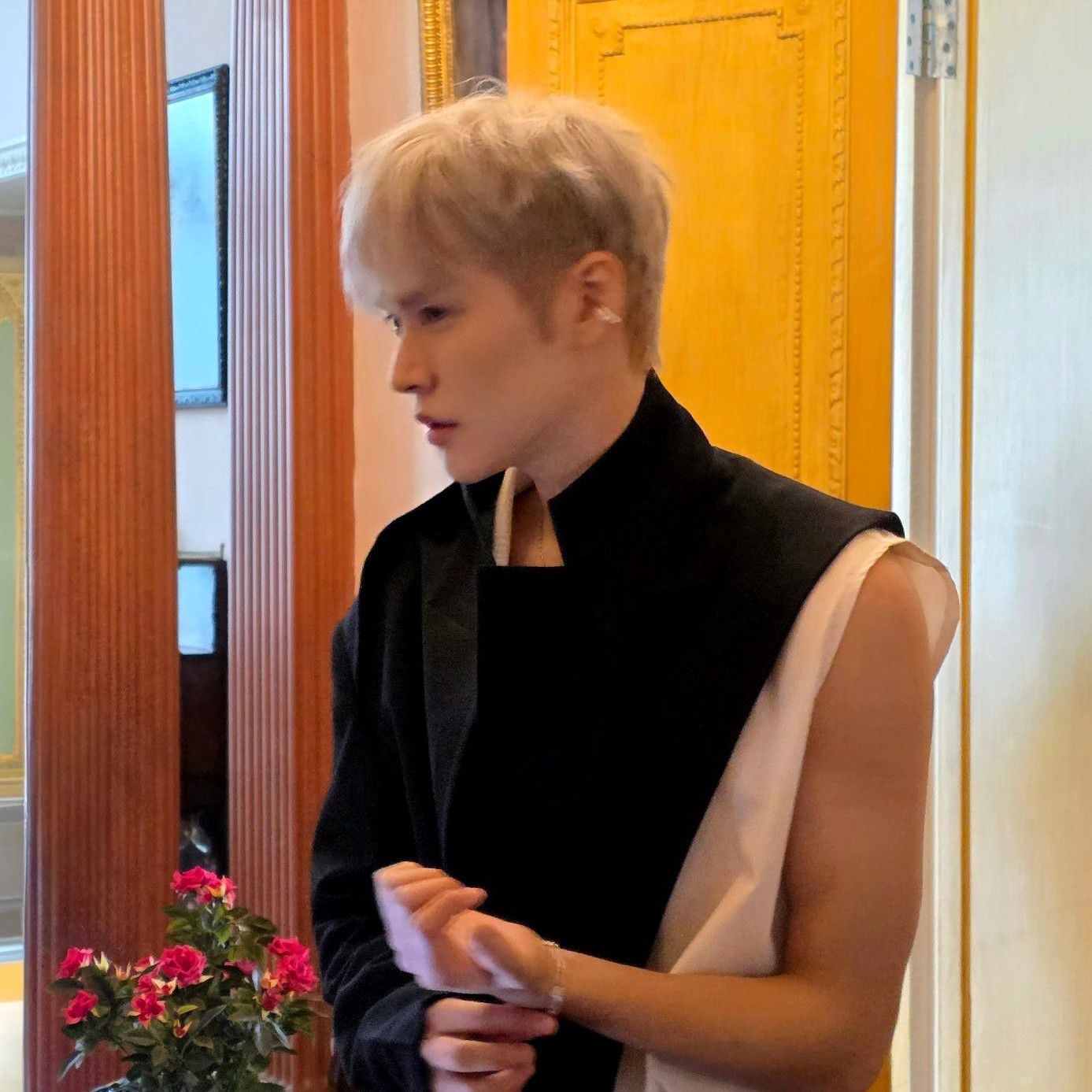 Recent activity shot of Eunseok (RIIZE)