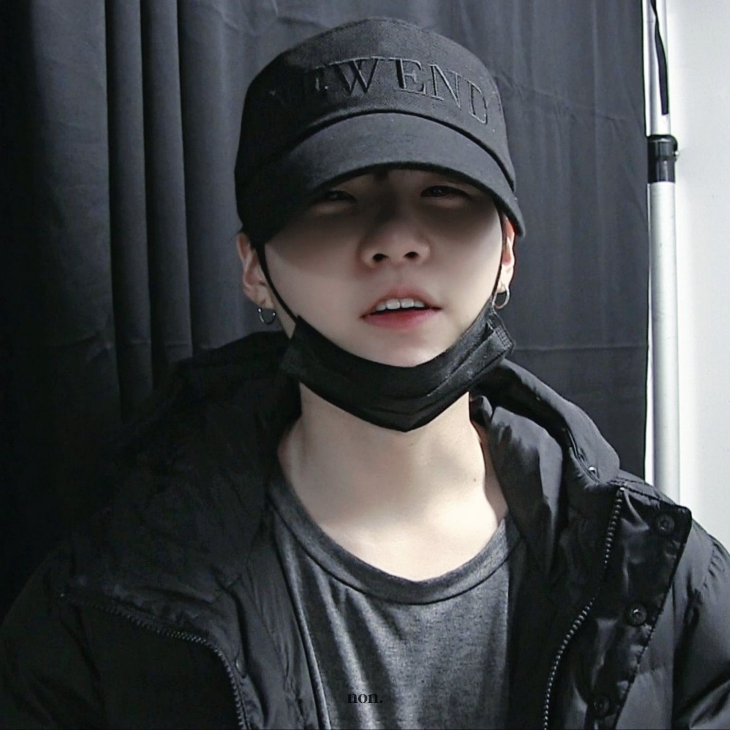 SUGA (防弹少年团)的幕后花絮