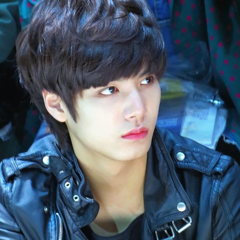 Recent activity shot of Kim Jonghyeon