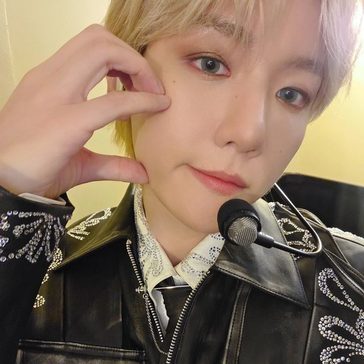 Momen yang diabadikan oleh penggemar Baekhyun (EXO)