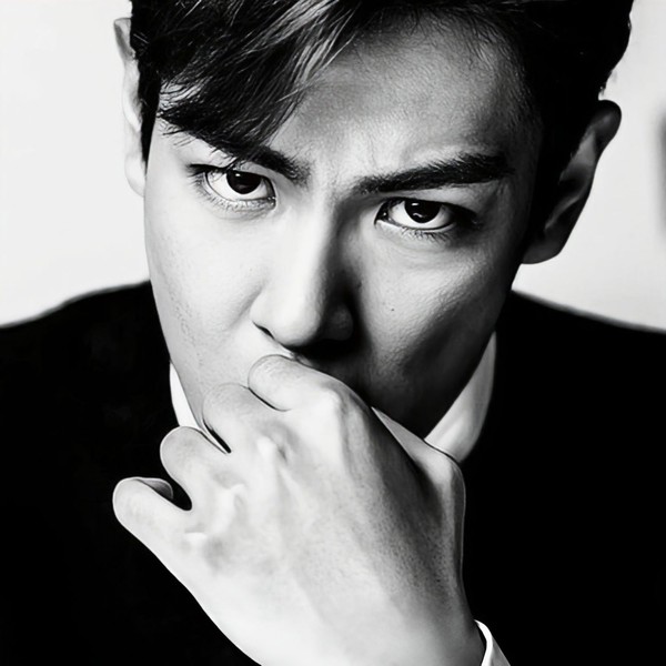 Shining profile picture of T.O.P on today's Choeaedol