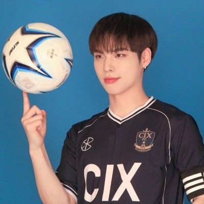 BX (CIX)の最近の活動写真