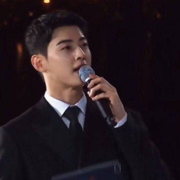 Latest photo of Eunwoo (ASTRO)