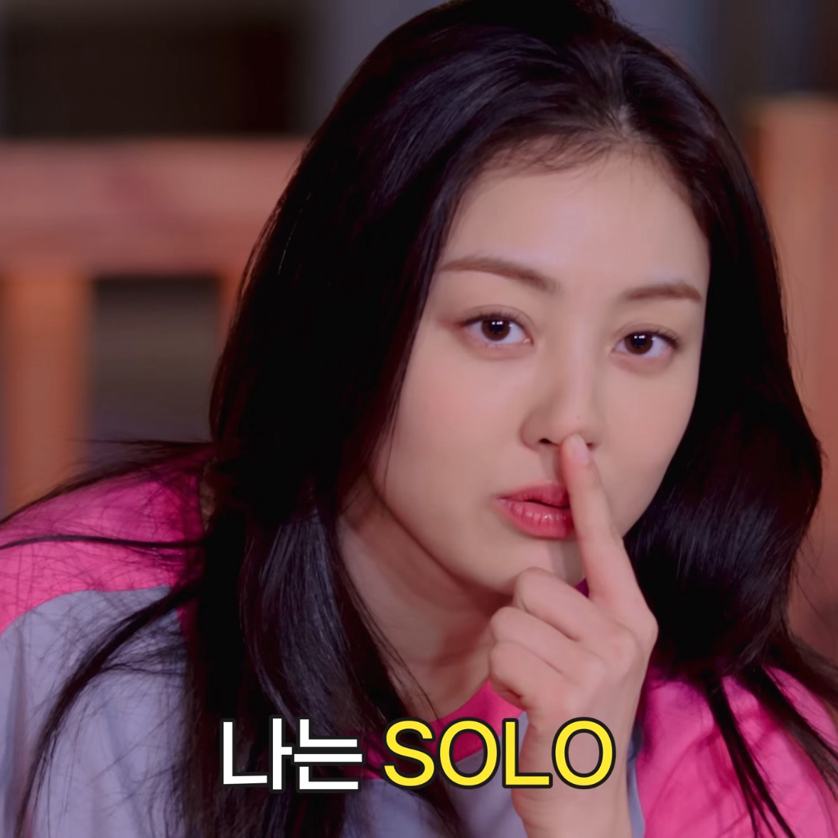 Behind-the-scenes cut of Jihyo (TWICE)