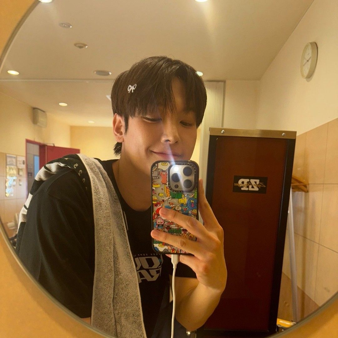 A moment captured by Inseong (SF9)'s fan