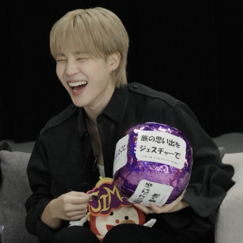 A moment captured by Jimin (BTS)'s fan