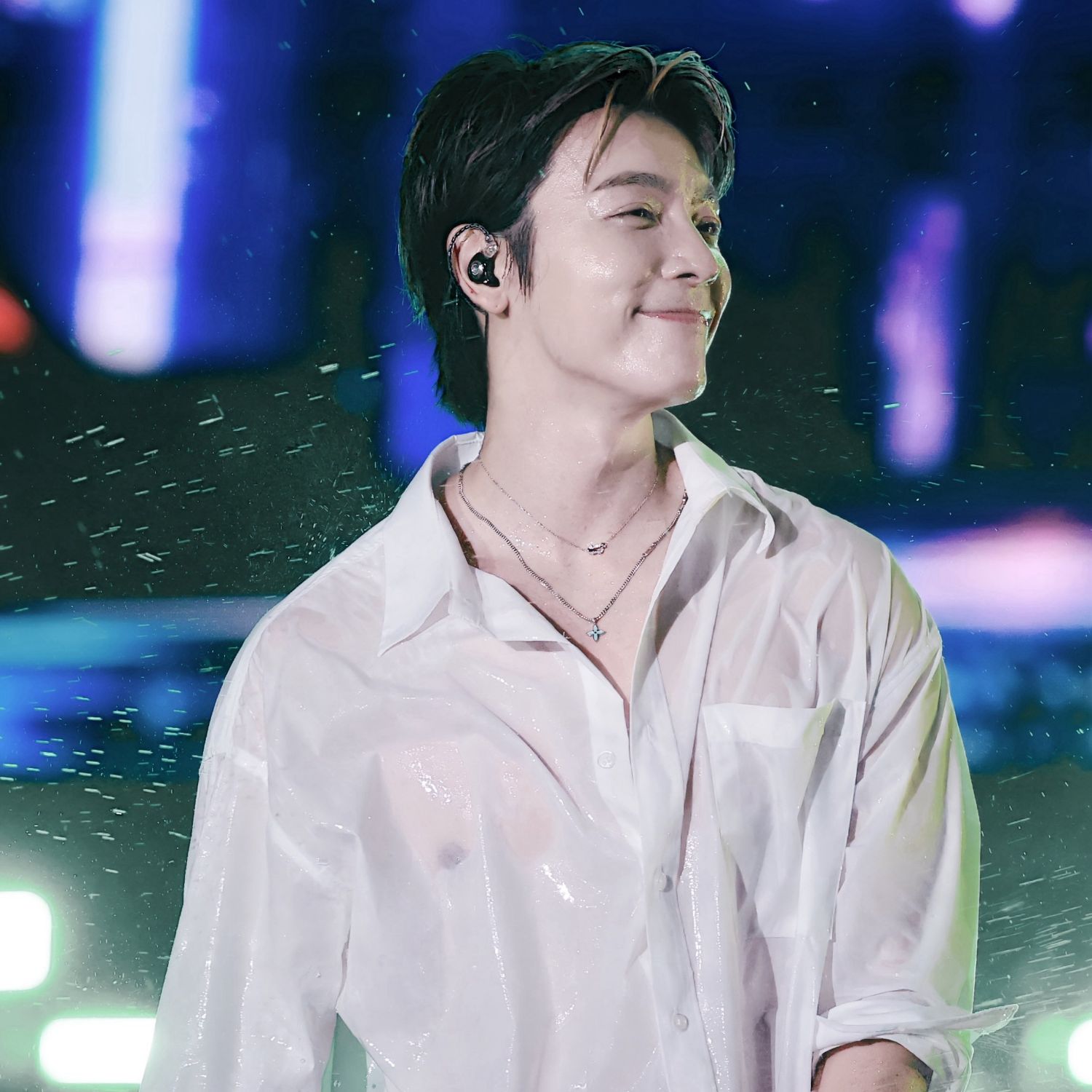 Recent activity shot of Donghae (Super Junior)