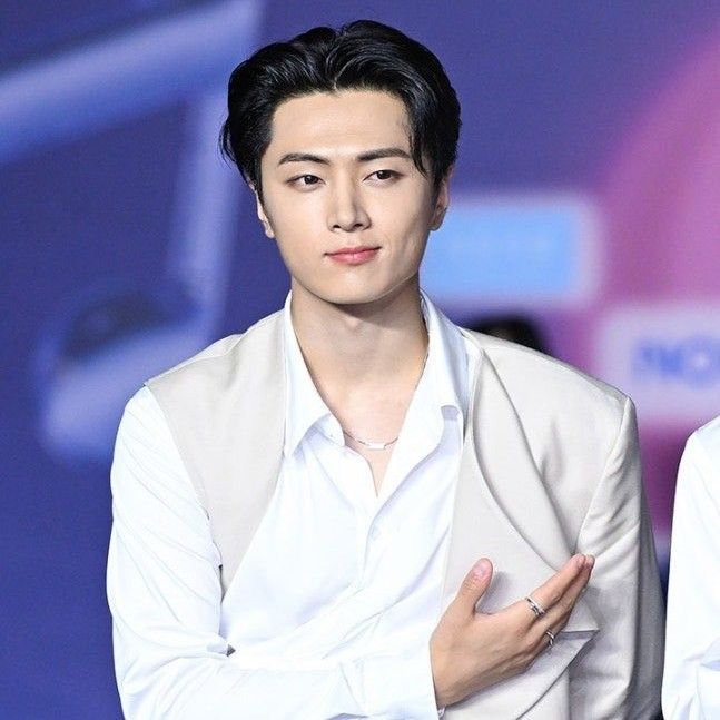 Latest photo of Jay (ENHYPEN)