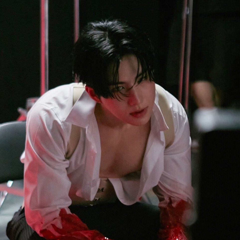 A moment captured by Wow (A.C.E)'s fan