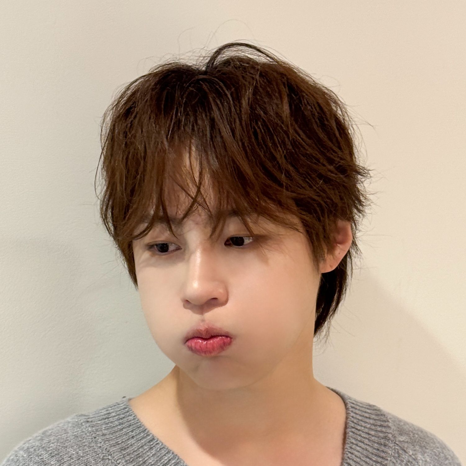 Recent activity shot of Ha Sungwoon