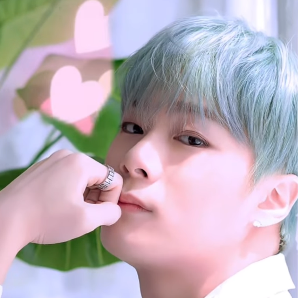 Behind-the-scenes cut of Moonbin (ASTRO)