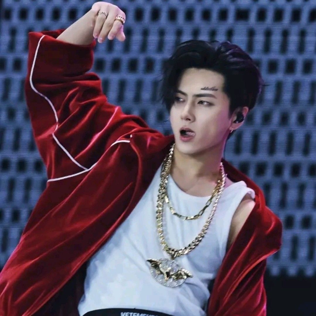 Foto aktivitas terbaru Jay (ENHYPEN)