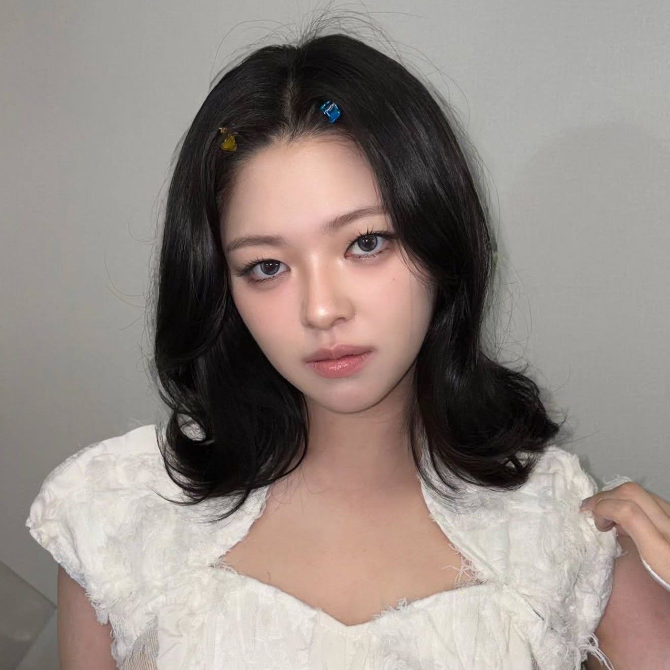 Latest photo of Jeongyeon (TWICE)