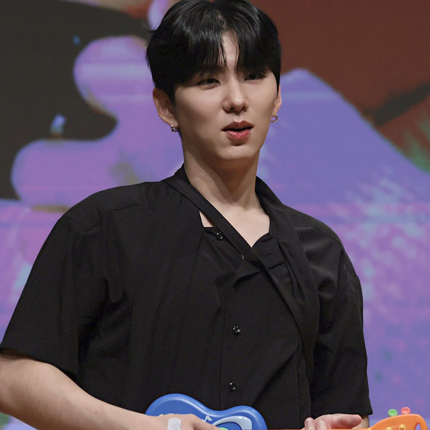 Behind-the-scenes cut of Kihyun (MONSTA X)