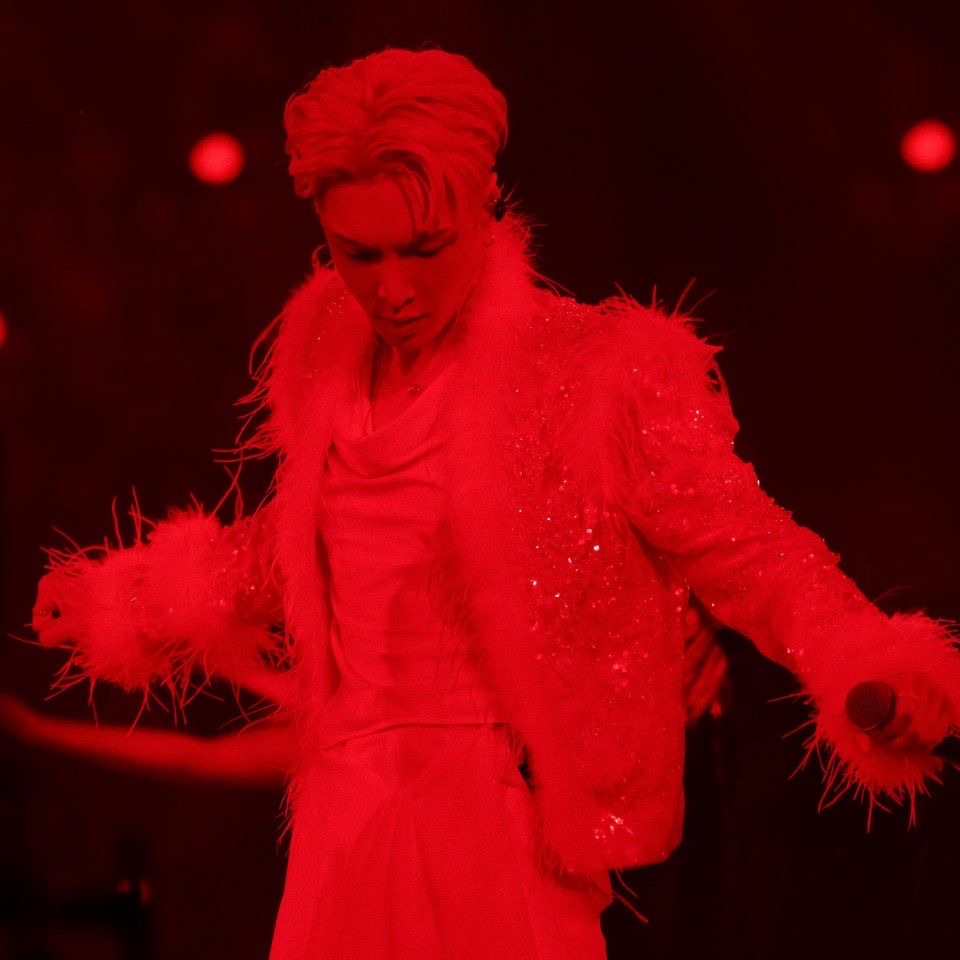 Momen yang diabadikan oleh penggemar Lay (EXO)