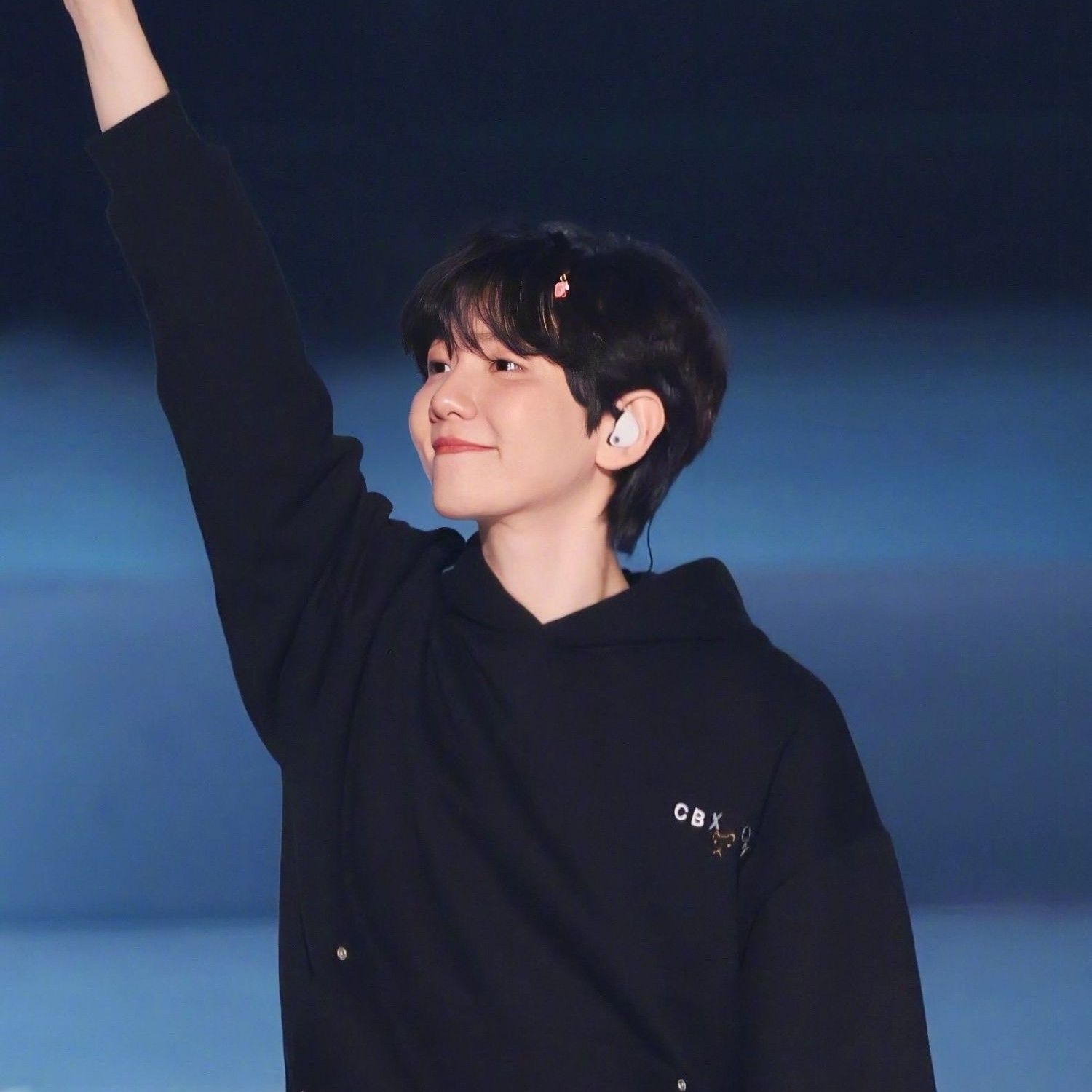 A moment captured by Baekhyun (EXO)'s fan