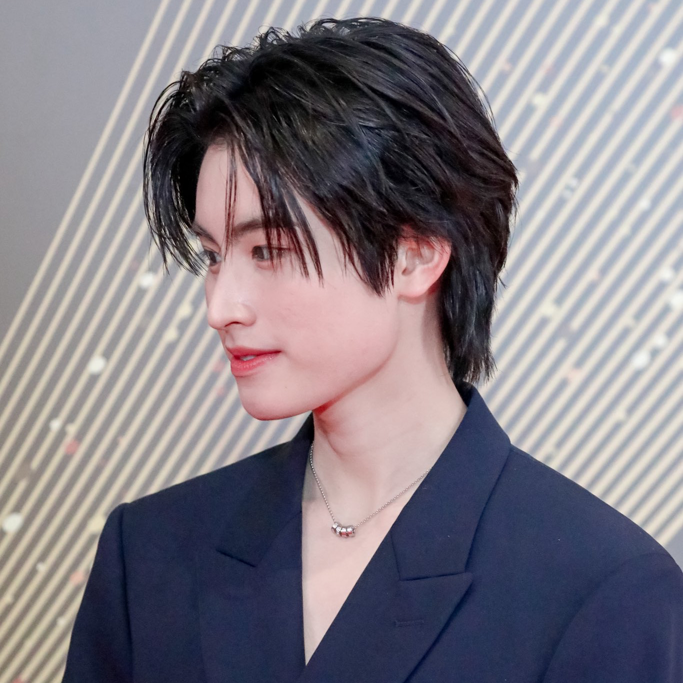 A moment captured by Aa (BUS)'s fan