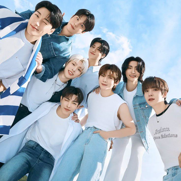 에이티즈의 비하인드 컷