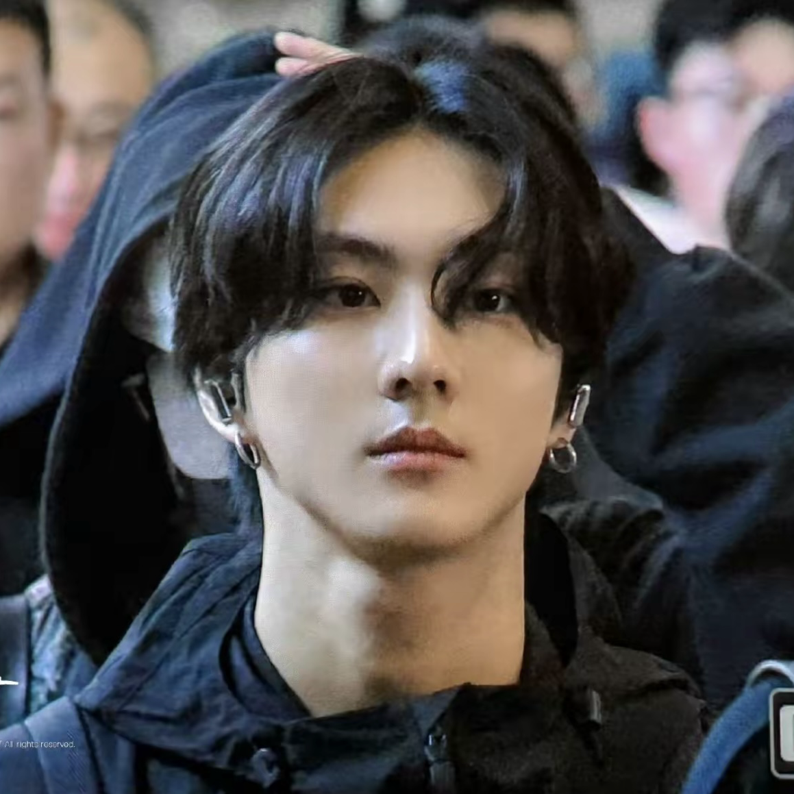 Behind-the-scenes cut of Jungwon (ENHYPEN)