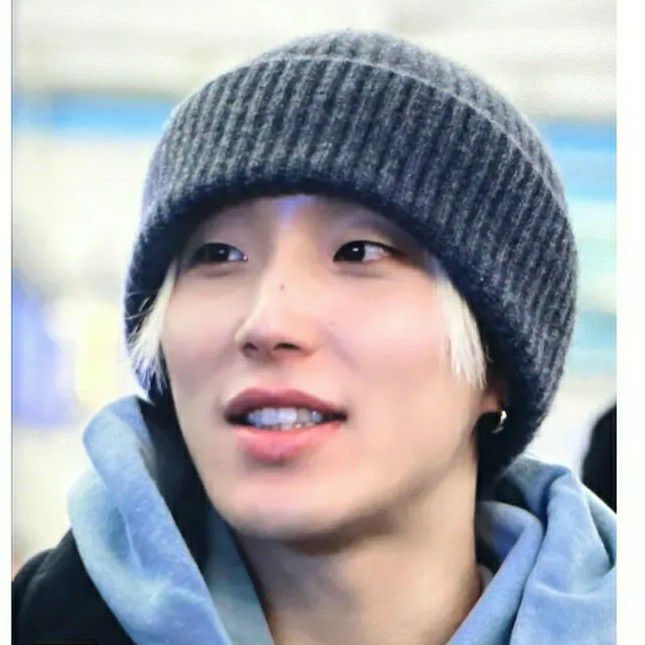 Behind-the-scenes cut of Jongup (B.A.P)