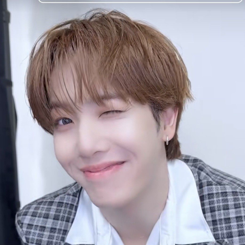 Recent activity shot of KAZUTA (n.SSign)