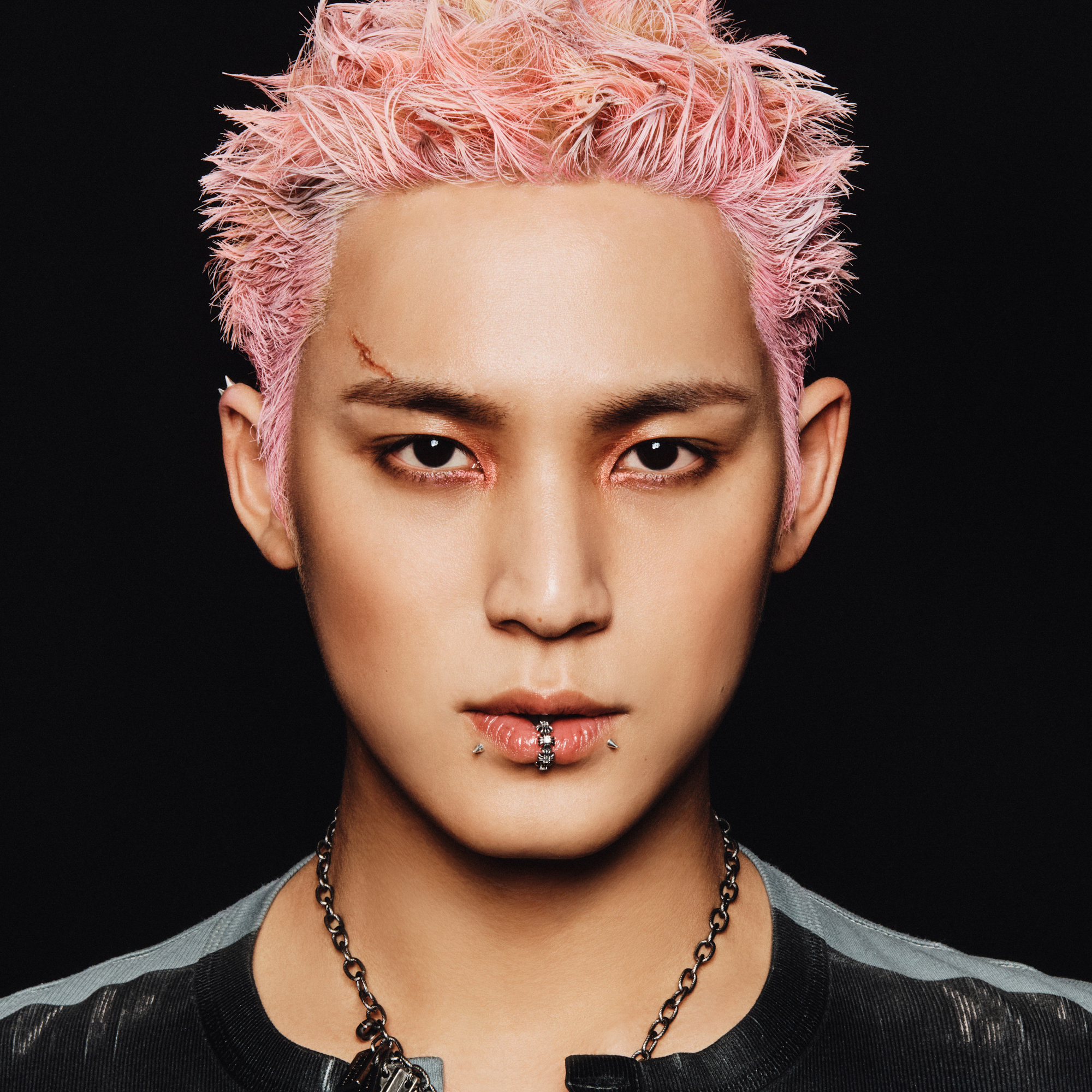 Recent activity shot of Mingyu (SEVENTEEN)