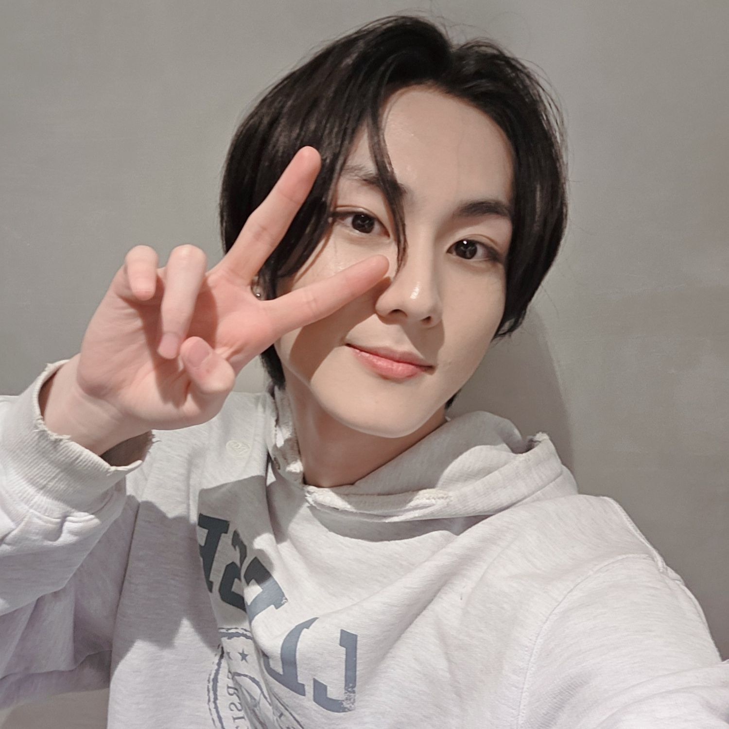 Recent activity shot of Jungwon (ENHYPEN)