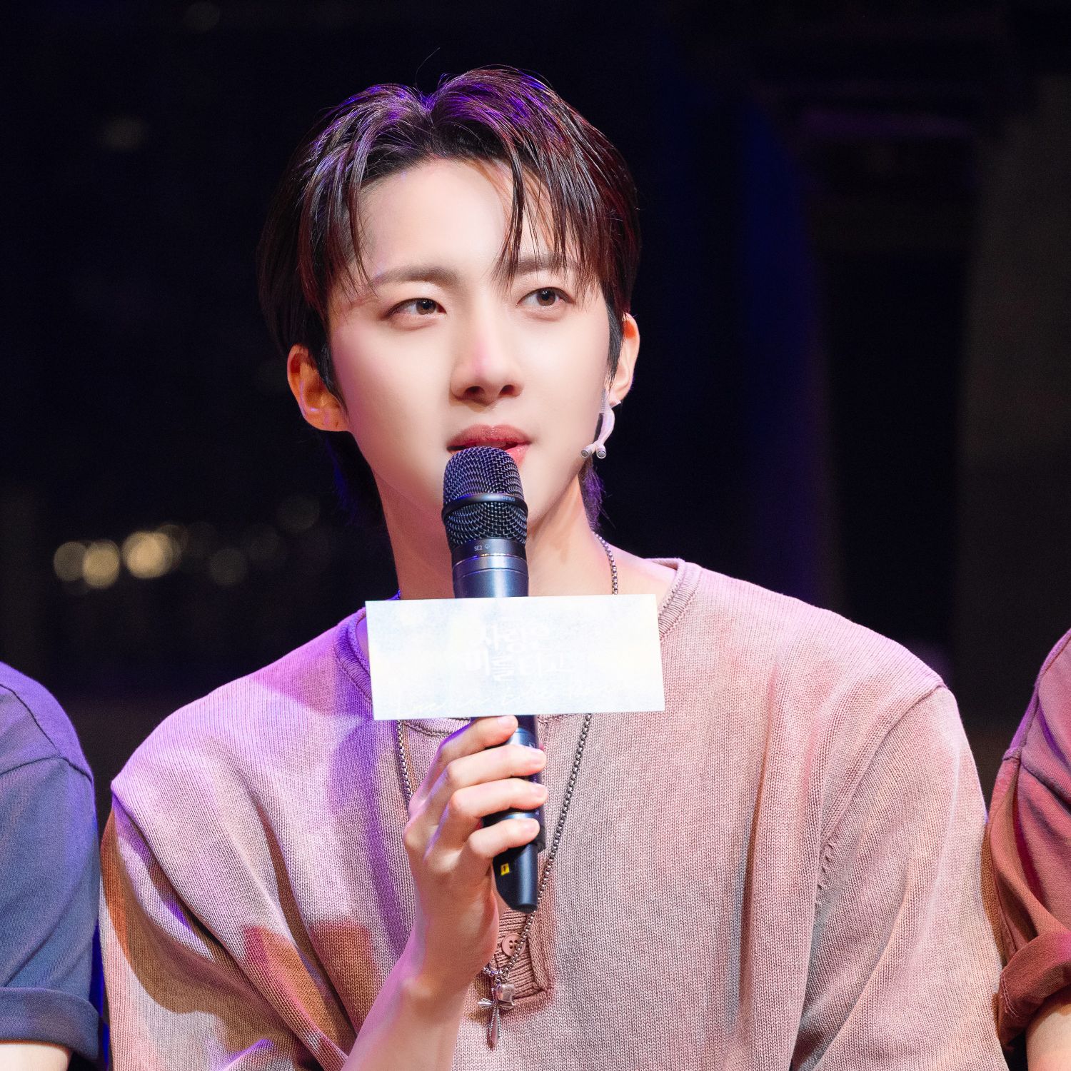 Latest photo of Hui (PENTAGON)