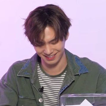 A moment captured by Rocky's fan