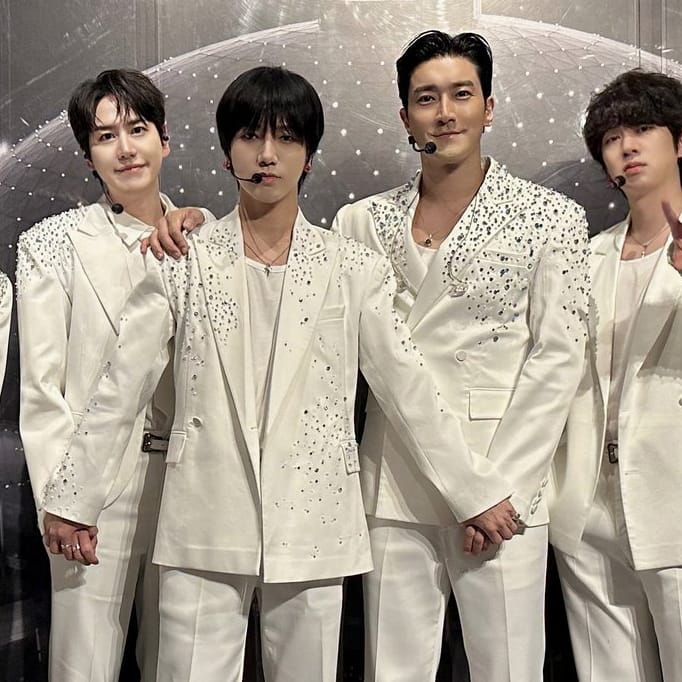 Recent activity shot of Super Junior