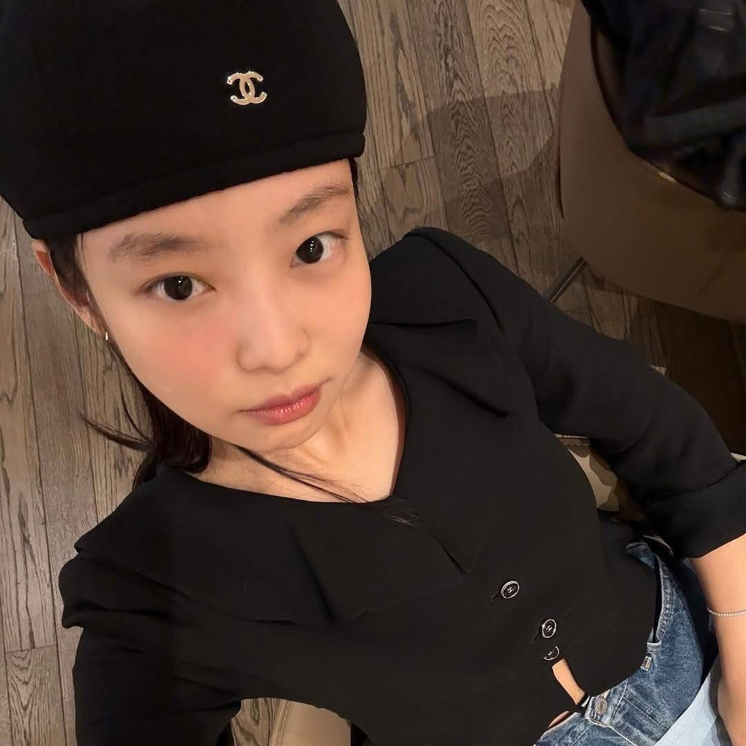제니 (BLACKPINK)의 최신 사진
