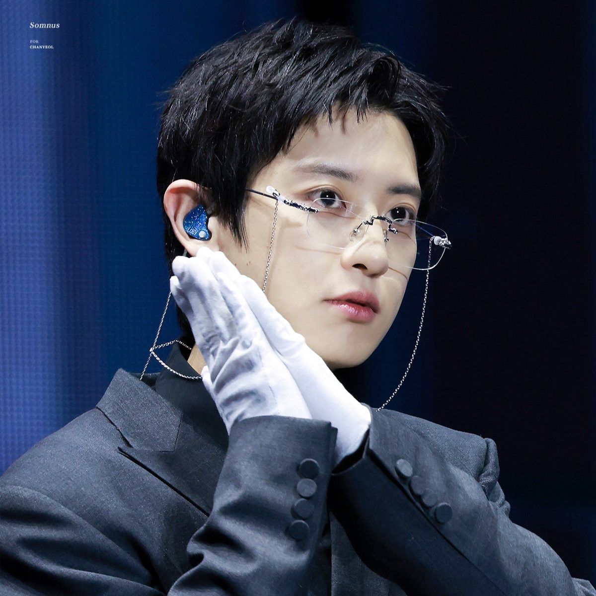 Potret di balik layar EXO