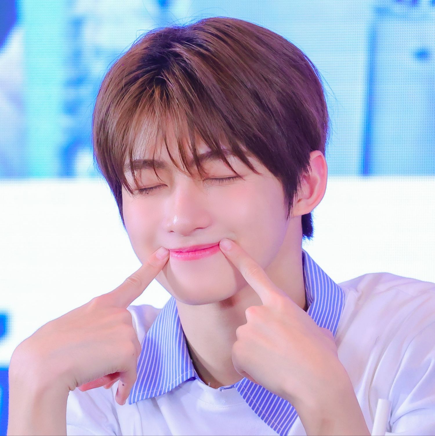 A moment captured by Jihoon (TWS)'s fan