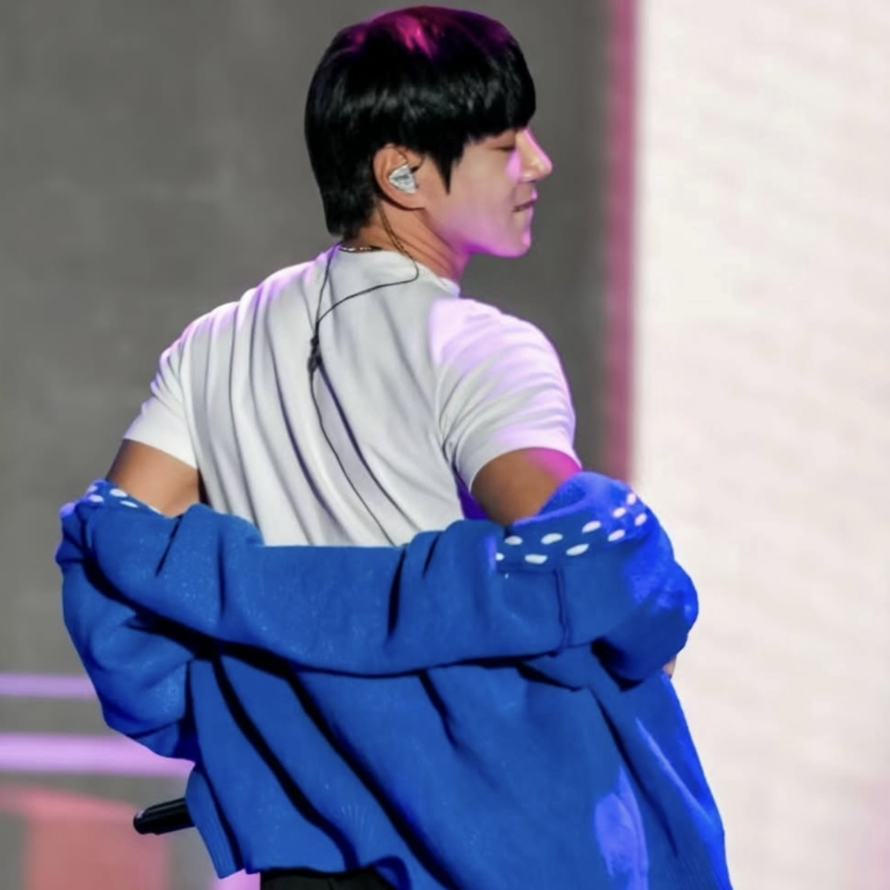 Recent activity shot of Hwang Chiyeol