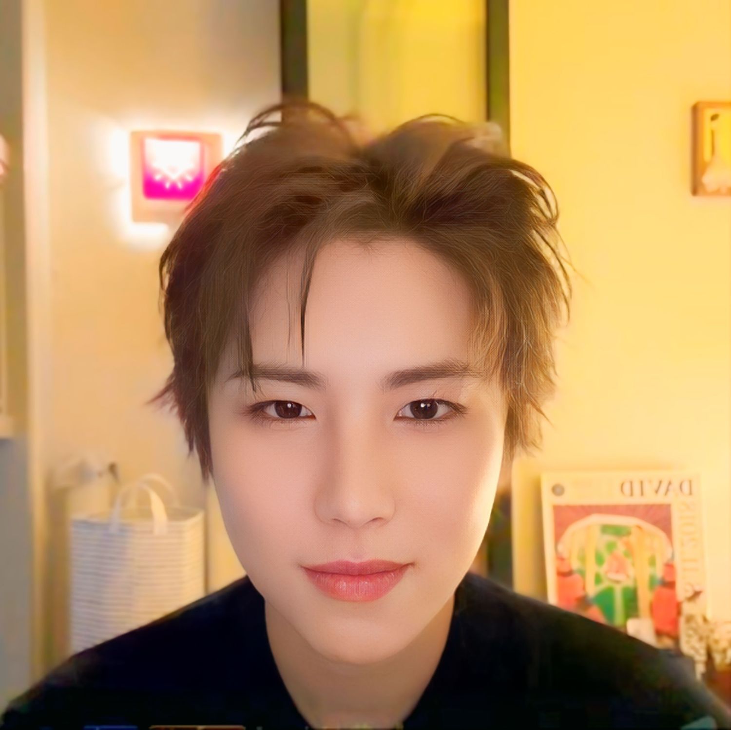 Latest photo of Wow (A.C.E)