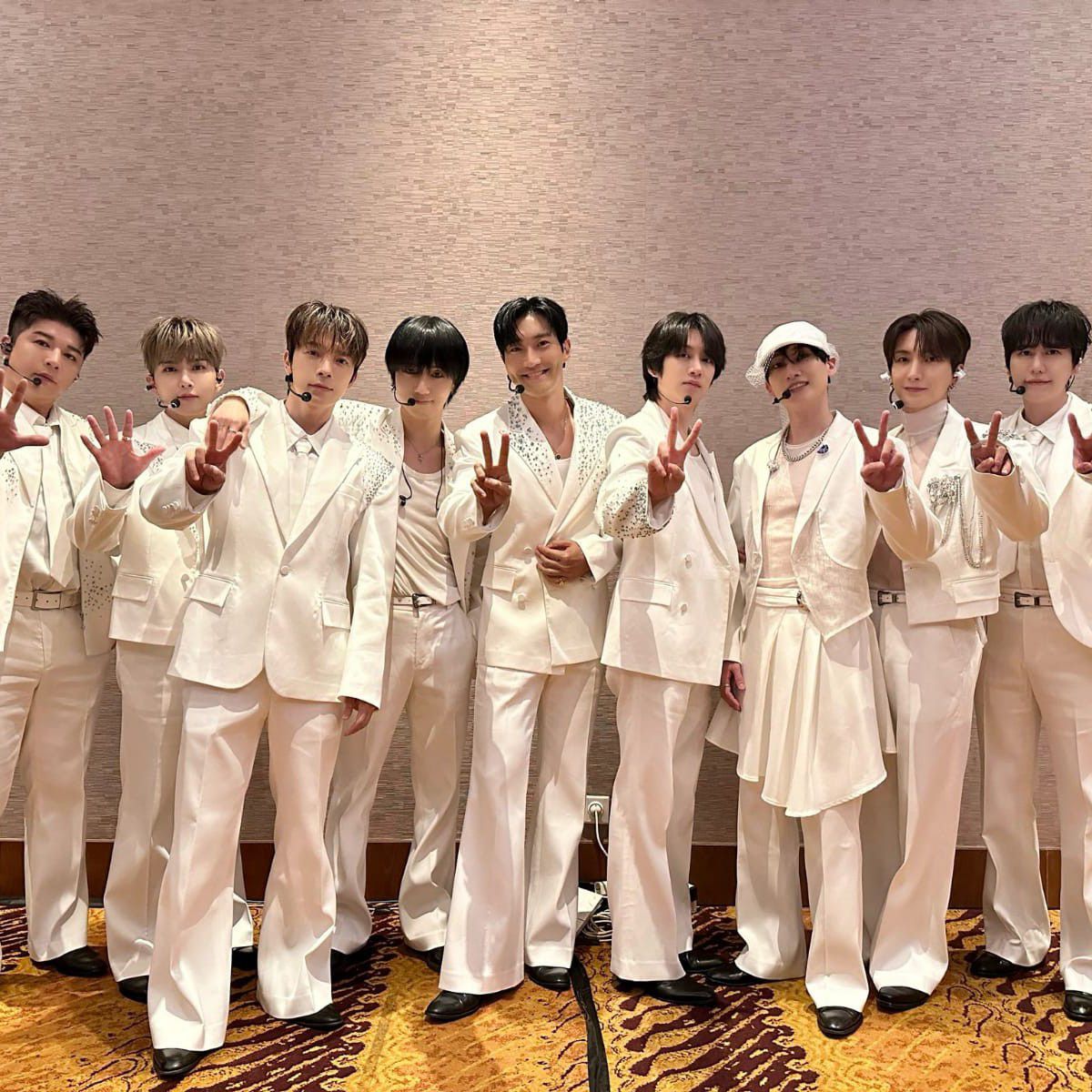 슈퍼주니어의 비하인드 컷