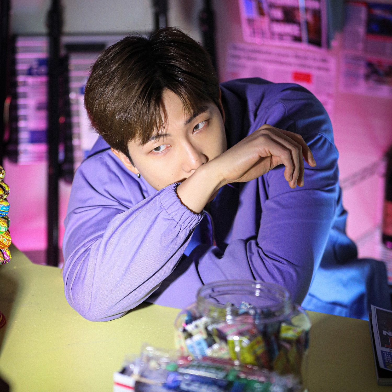 RM (防弹少年团)的幕后花絮