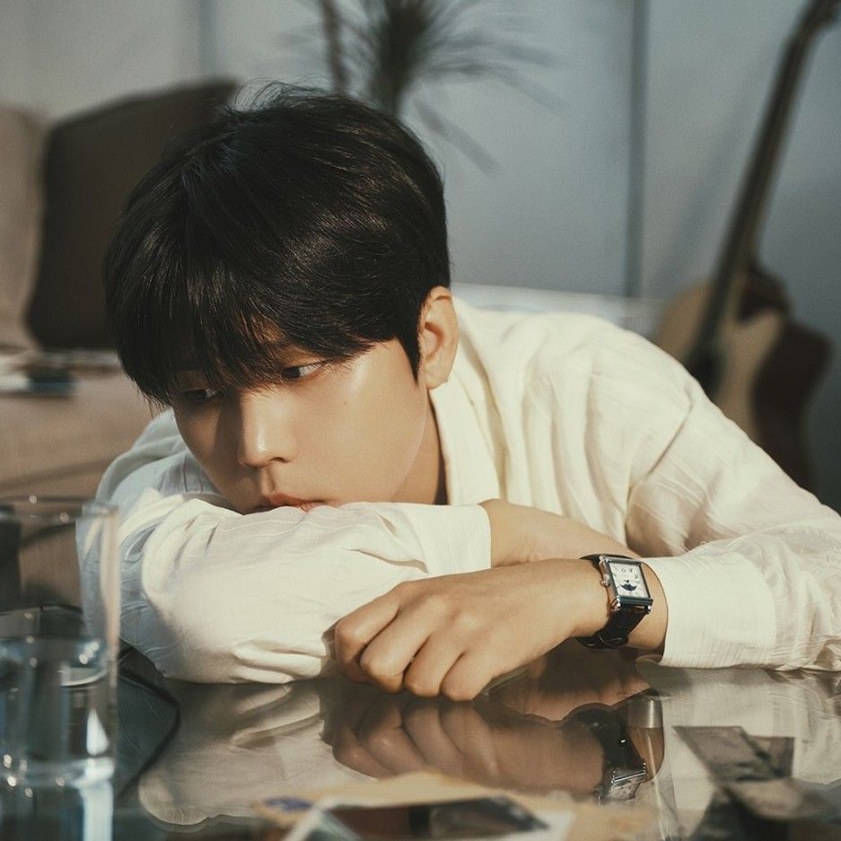 Recent activity shot of Jung Seunghwan