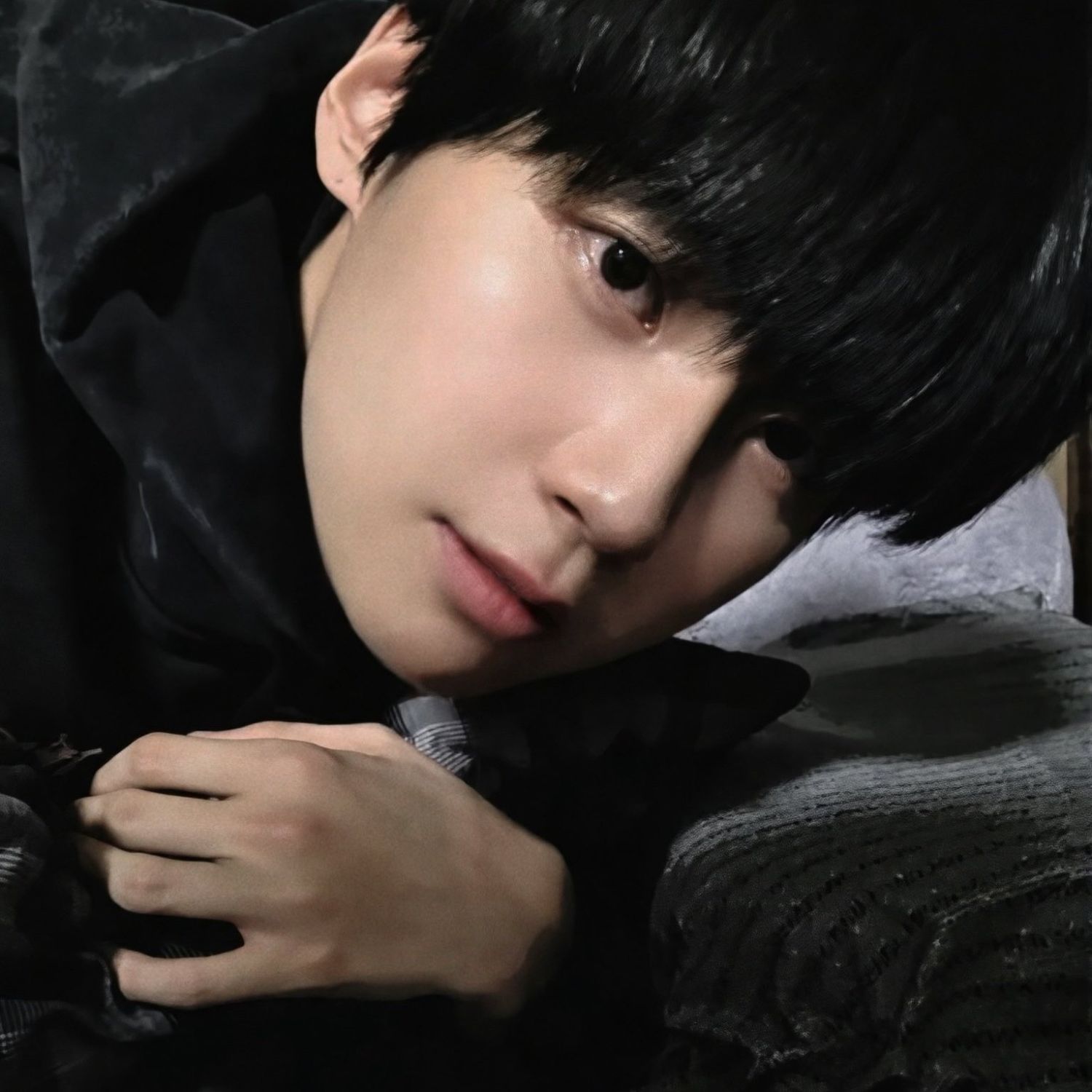 A moment captured by Lee Jinhyuk's fan