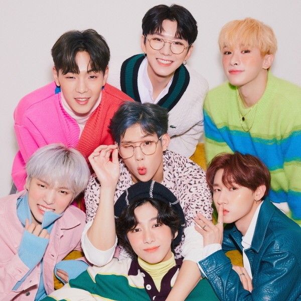 Foto terbaru MONSTA X