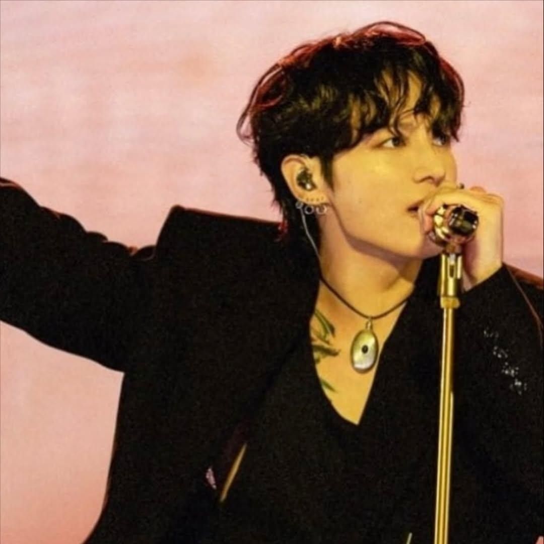 A moment captured by Jungkook (BTS)'s fan