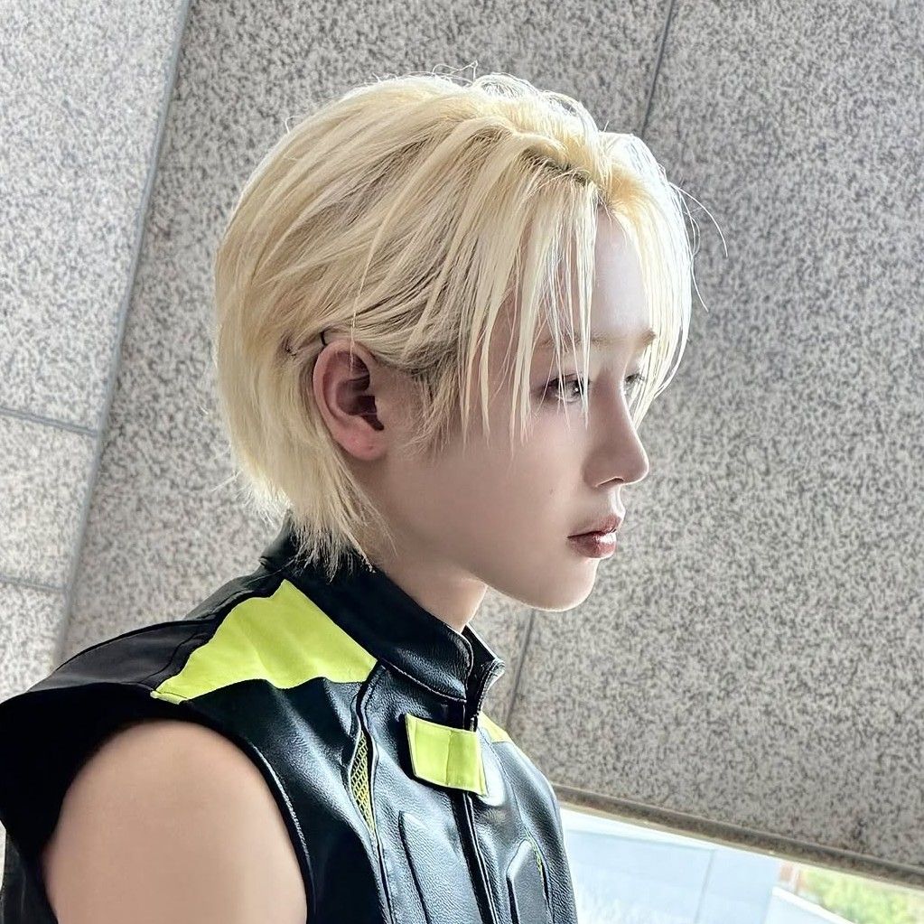 A moment captured by Hunter (Xikers)'s fan